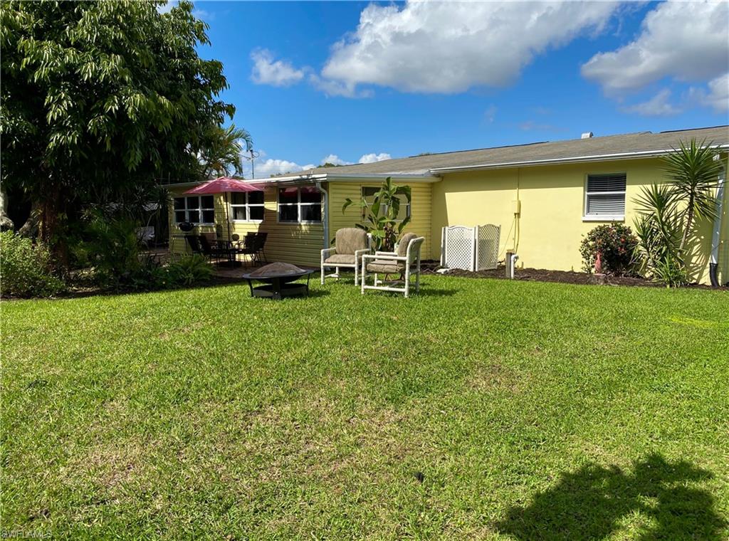 BLVD HTS SHOPPING CENTER - Residential