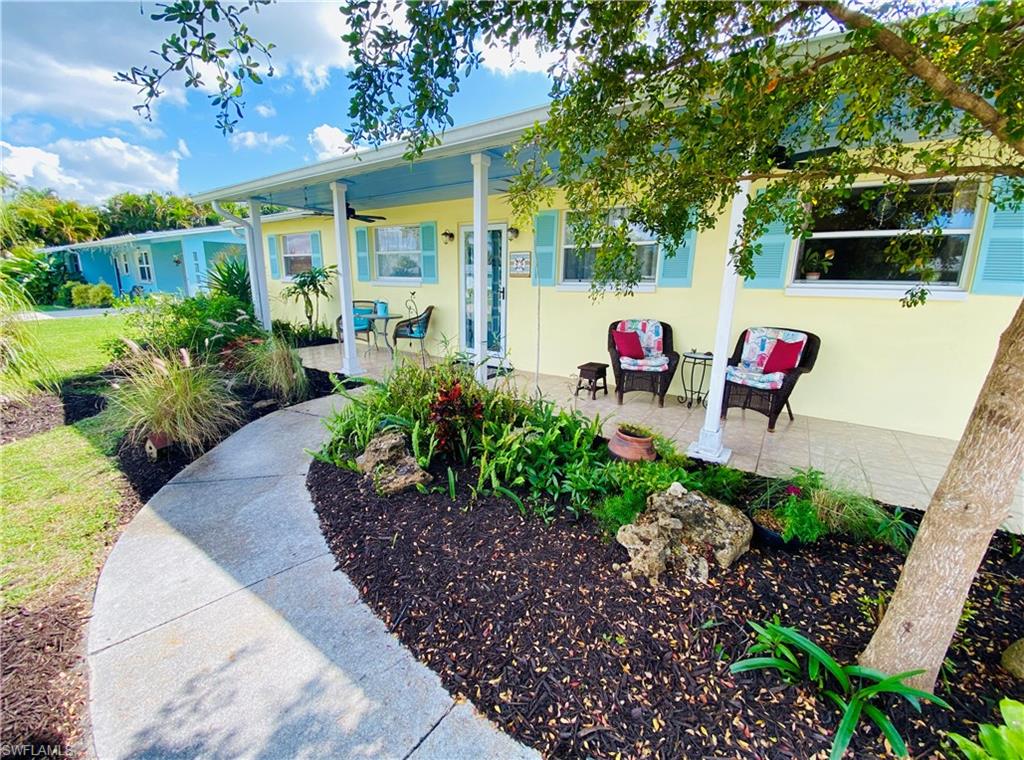 BLVD HTS SHOPPING CENTER - Residential