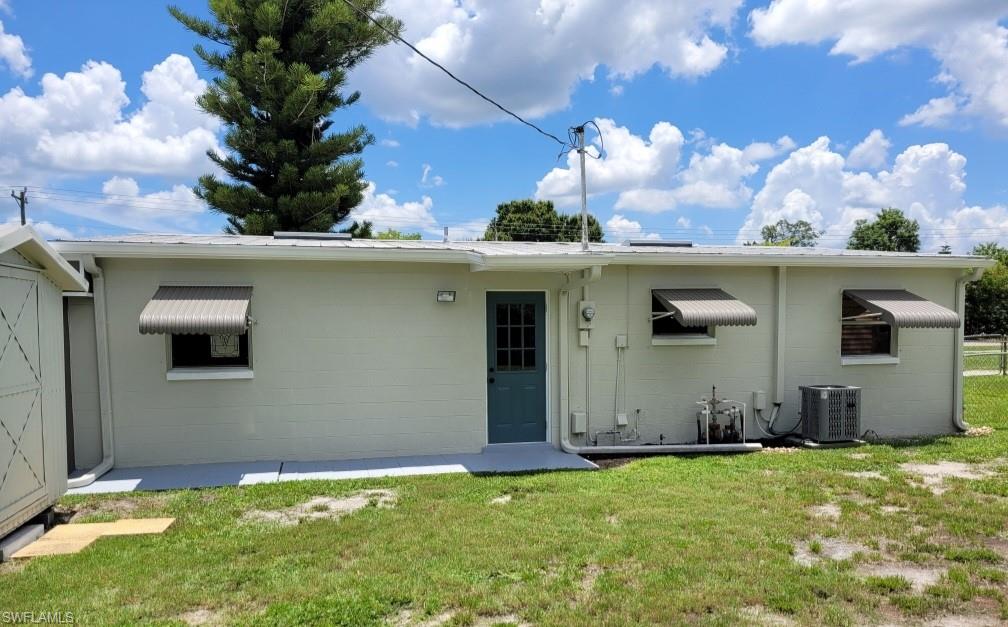LEHIGH ACRES - Residential