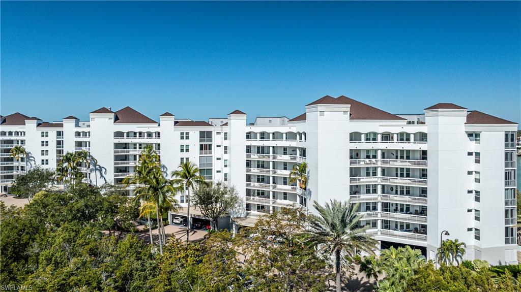 ROYAL MARCO POINT - Residential