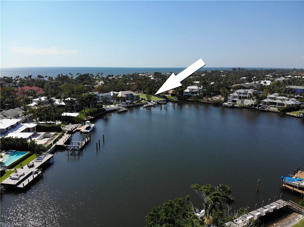 AQUALANE SHORES - Residential