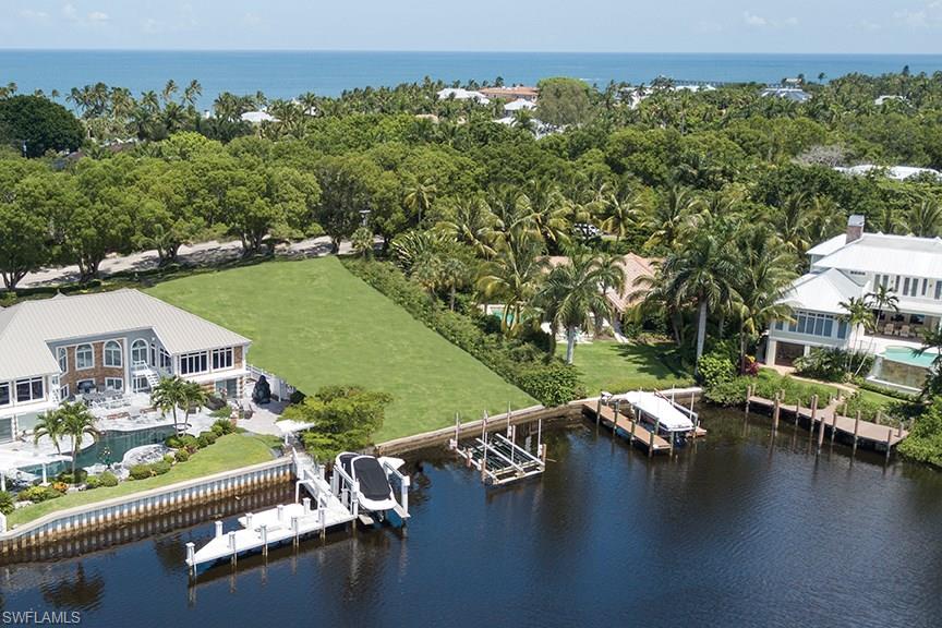 AQUALANE SHORES - Residential