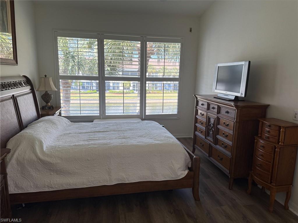 SABAL POINTE - Residential