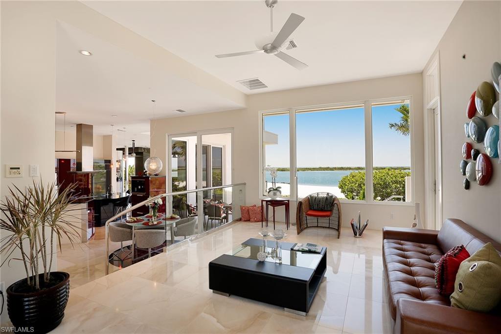 HIDEAWAY BEACH - Residential