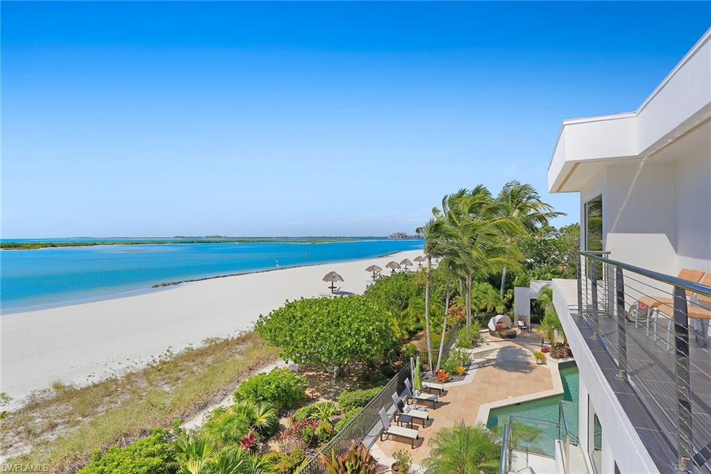 HIDEAWAY BEACH - Residential