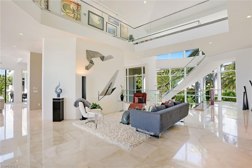 HIDEAWAY BEACH - Residential