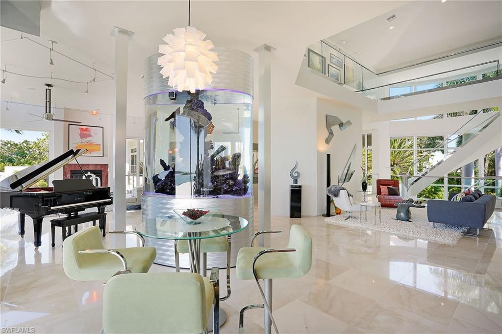 HIDEAWAY BEACH - Residential