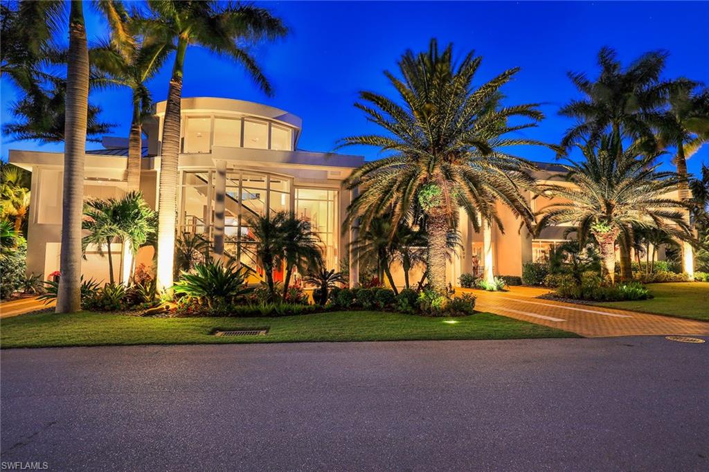 HIDEAWAY BEACH - Residential