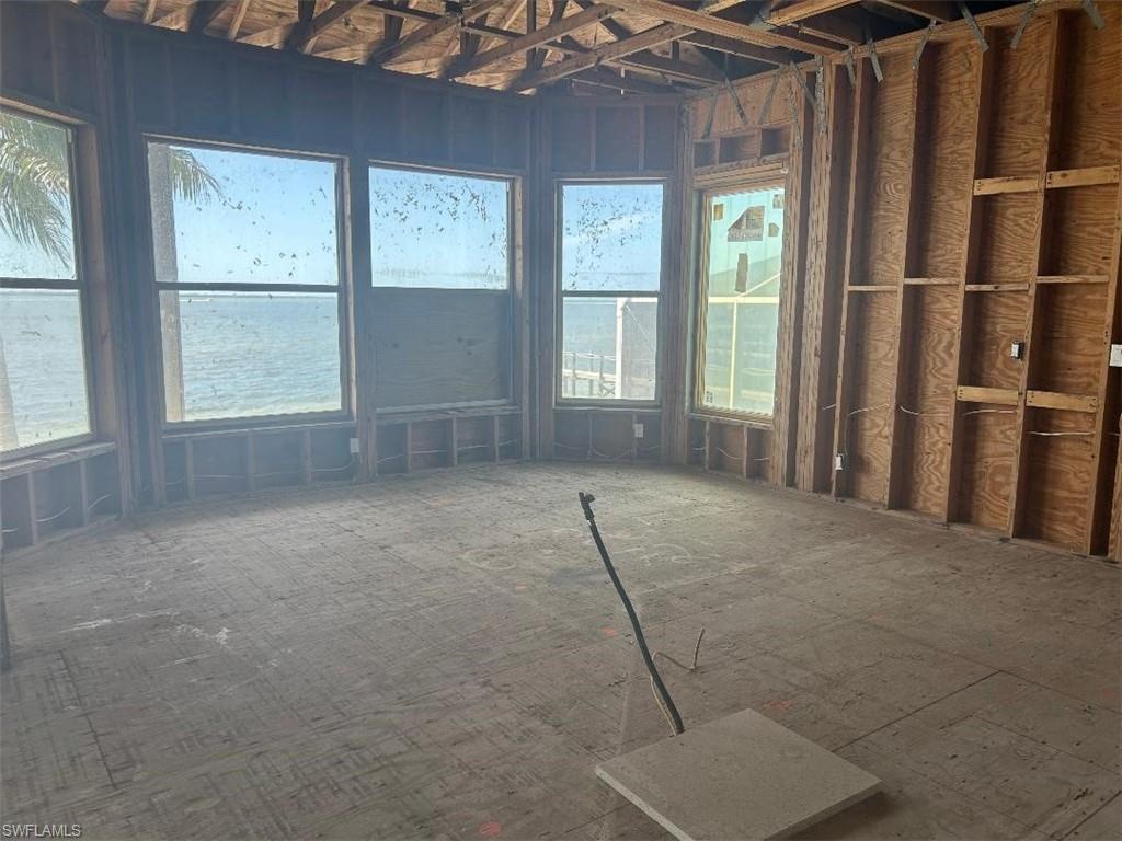 PINE ISLAND SHORES UNIT 4 - Residential