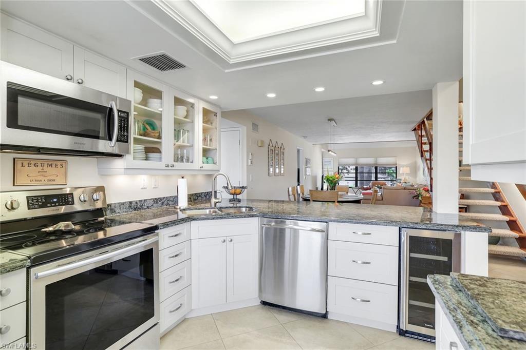 JACARANDA PLACE - Residential Lease