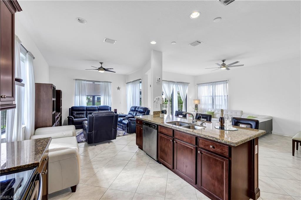 COQUINA AT MAPLE RIDGE - Residential