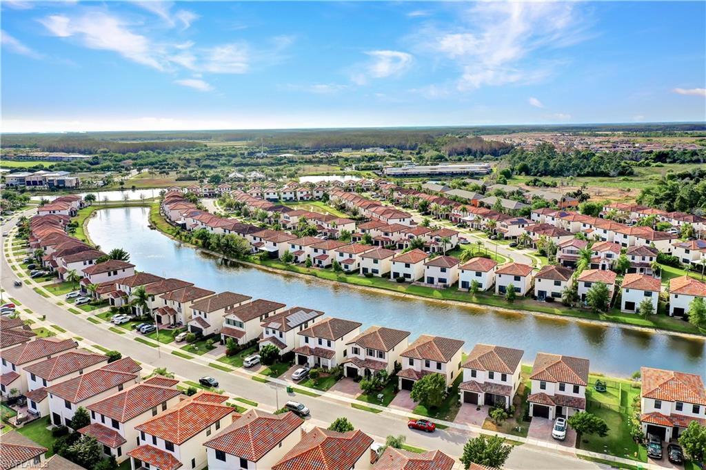 COQUINA AT MAPLE RIDGE - Residential