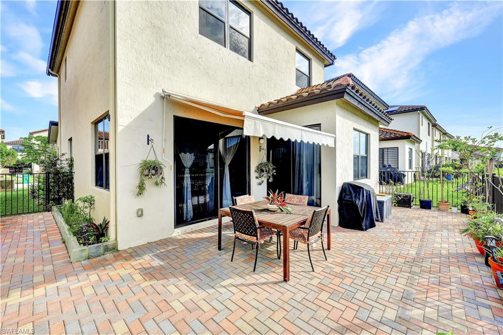 COQUINA AT MAPLE RIDGE - Residential