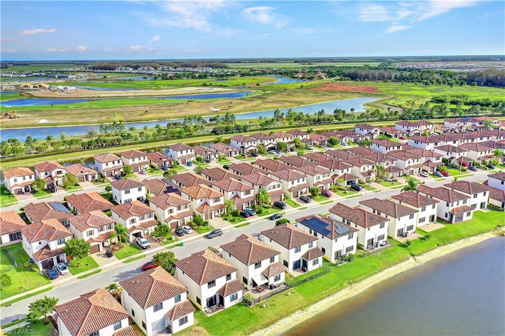 COQUINA AT MAPLE RIDGE - Residential