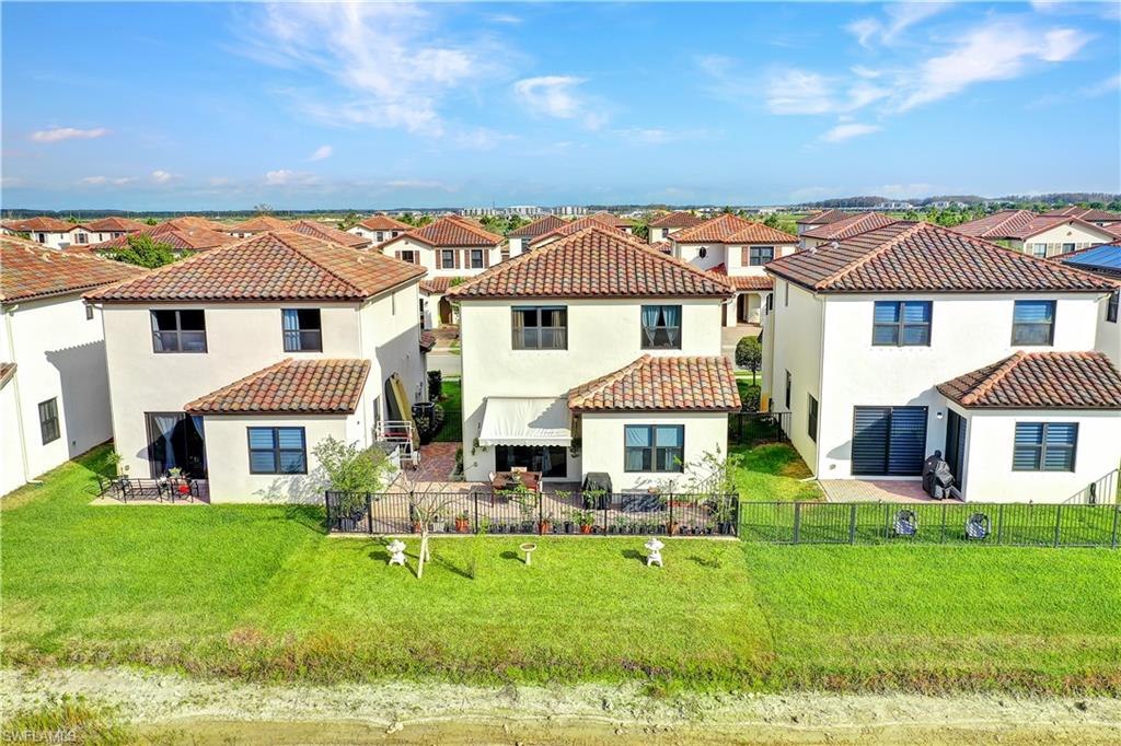 COQUINA AT MAPLE RIDGE - Residential