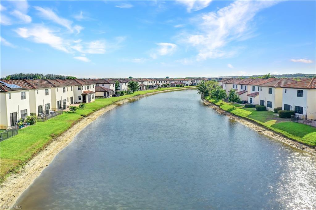 COQUINA AT MAPLE RIDGE - Residential