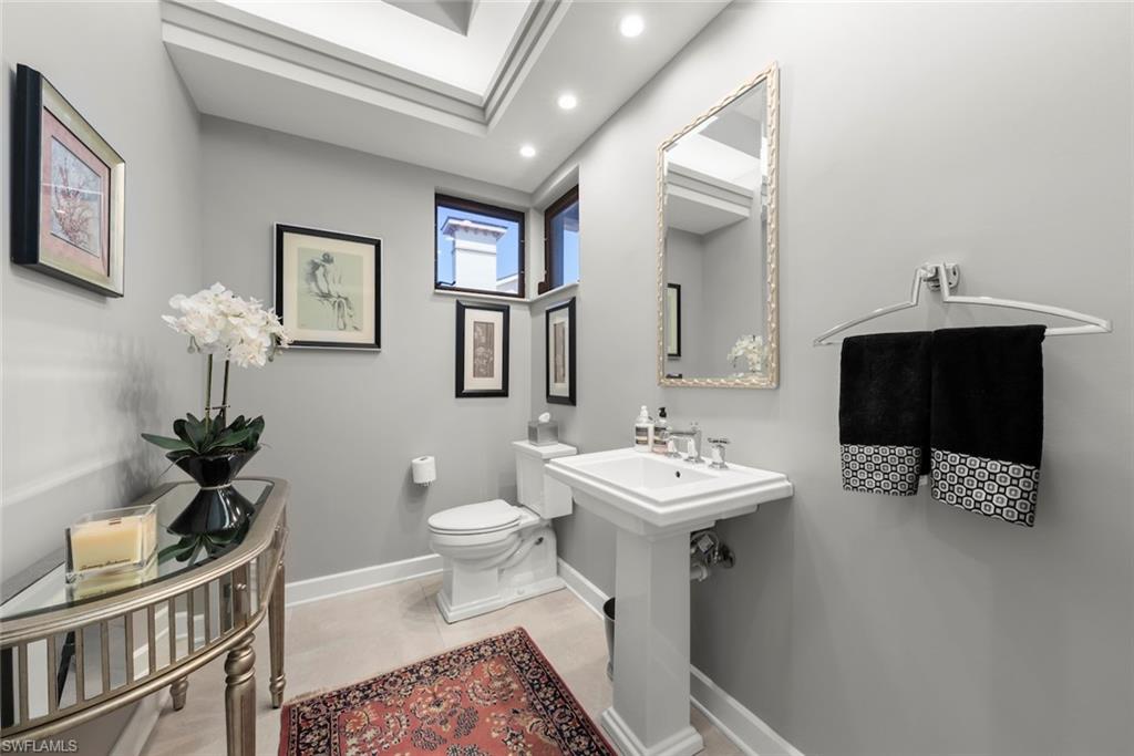 FIDDLESTICKS COUNTRY CLUB - Residential