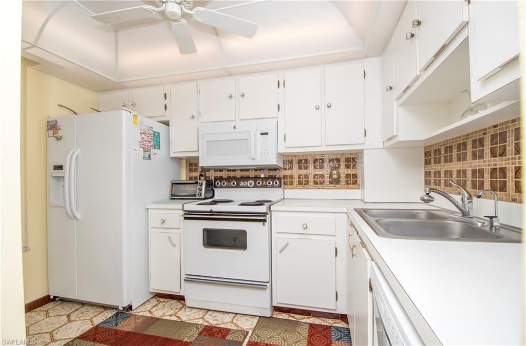 SEABREEZE CONDO - Residential