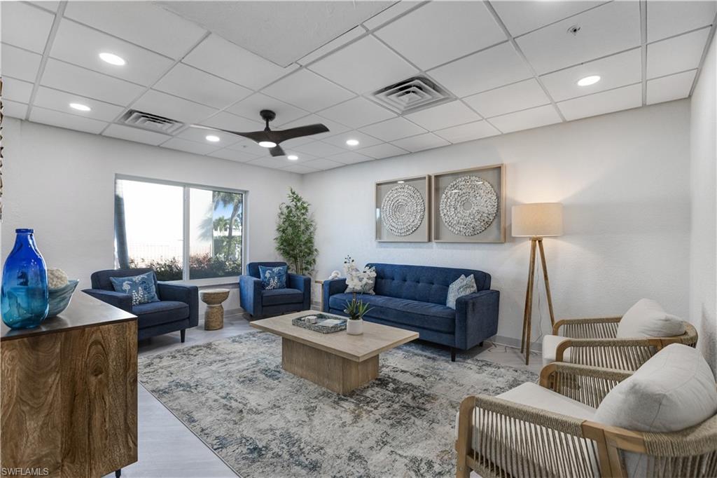 LOVERS KEY BEACH CLUB - Residential