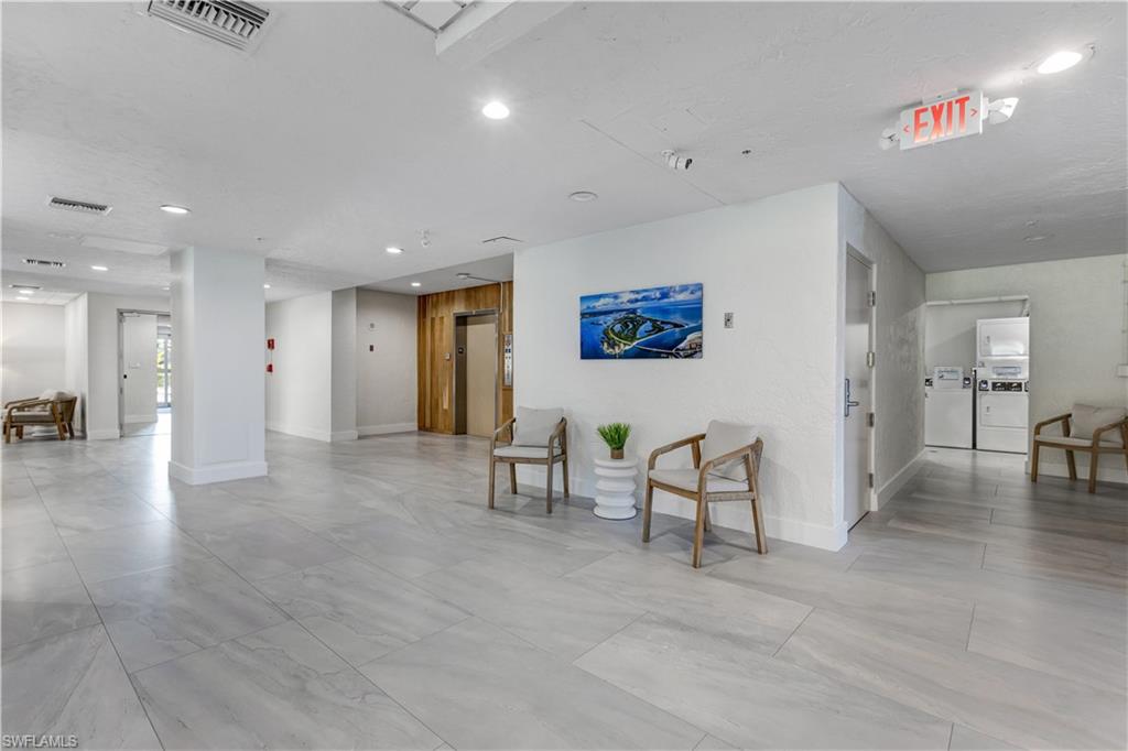 LOVERS KEY BEACH CLUB - Residential