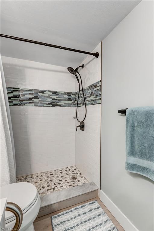 LOVERS KEY BEACH CLUB - Residential