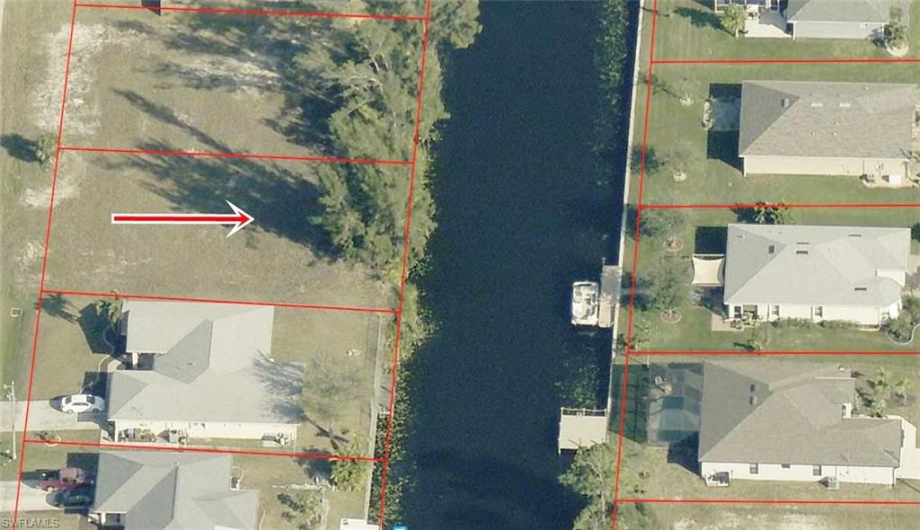 CAPE CORAL - Land