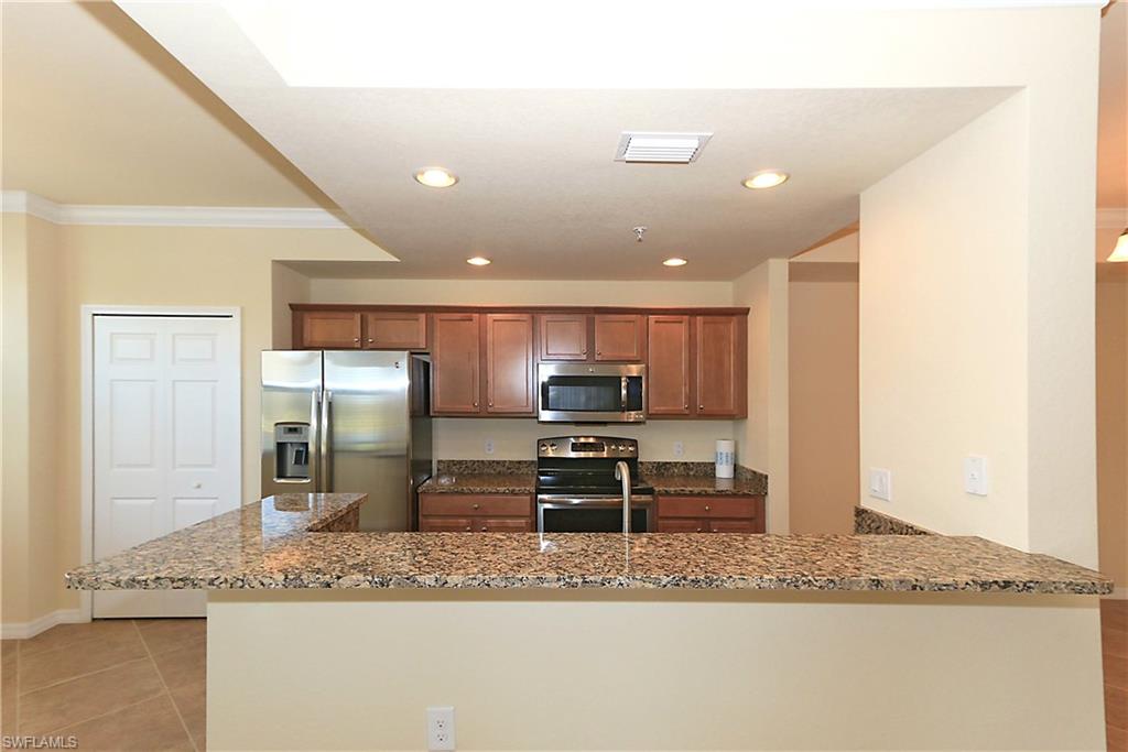 TREVI - Residential Lease