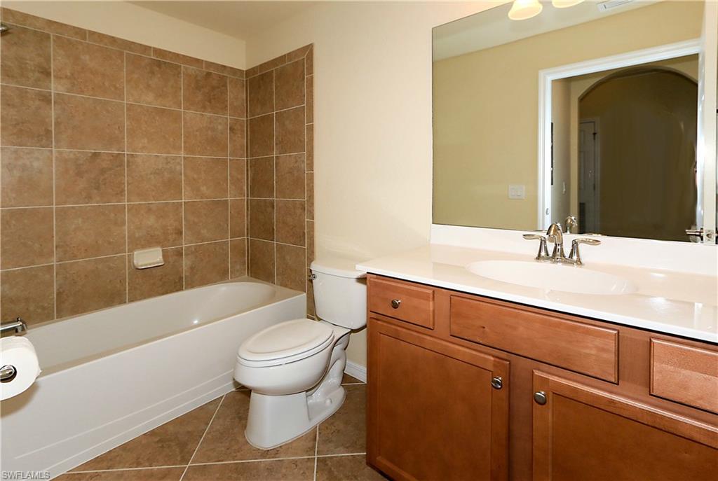 TREVI - Residential Lease