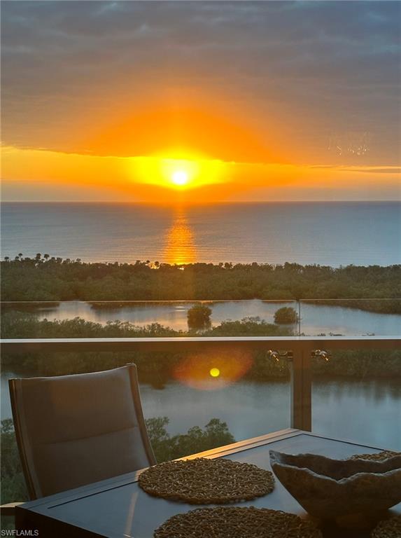 MYSTIQUE - Residential