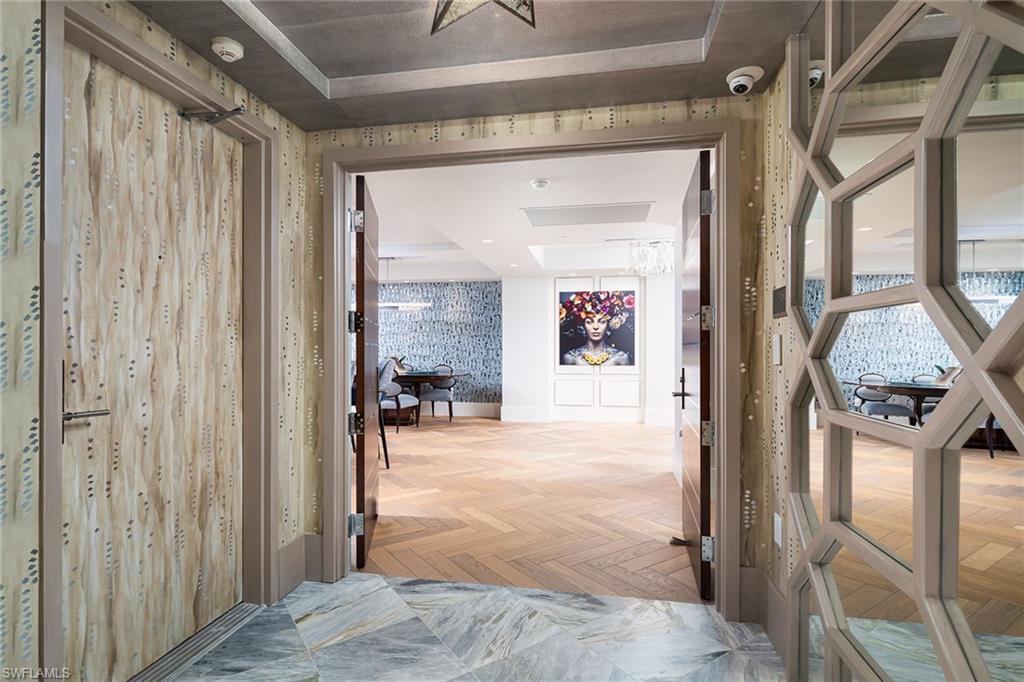 MYSTIQUE - Residential