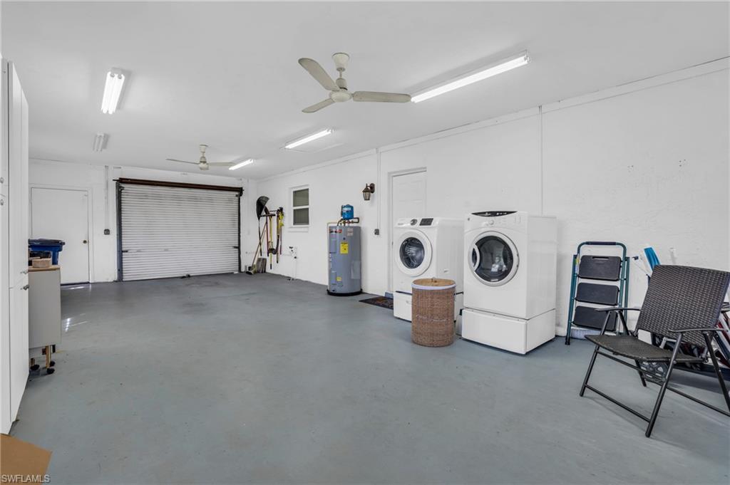 SANDY HOLLOW - Residential