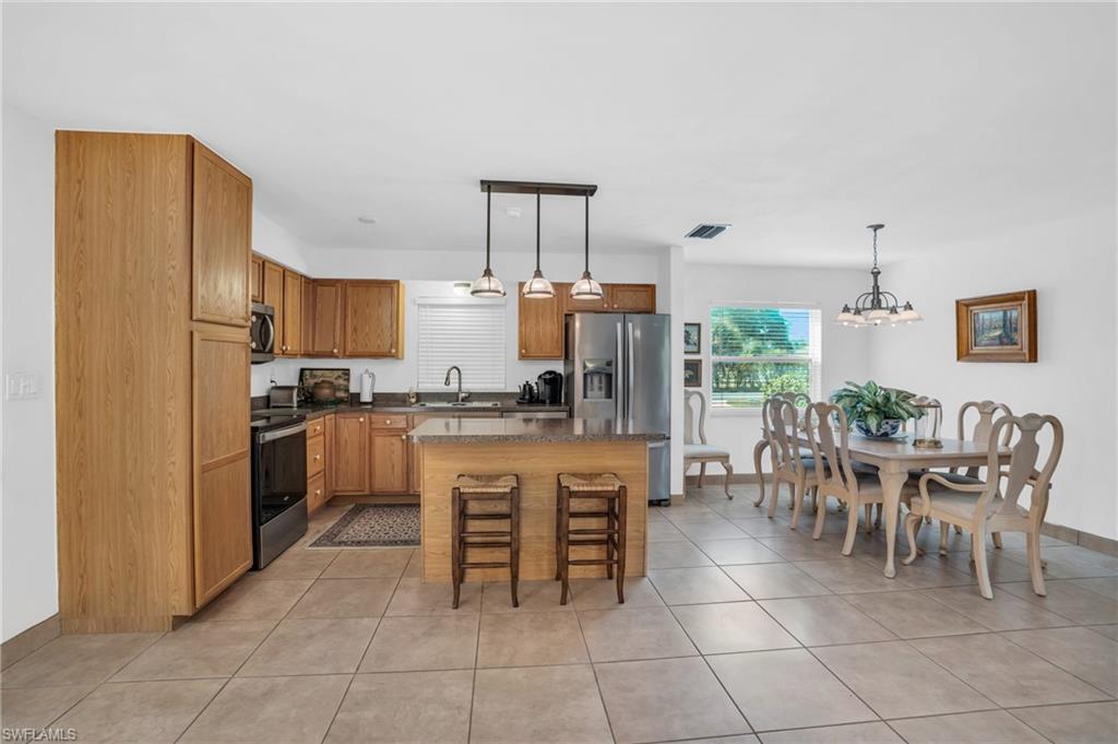 SANDY HOLLOW - Residential