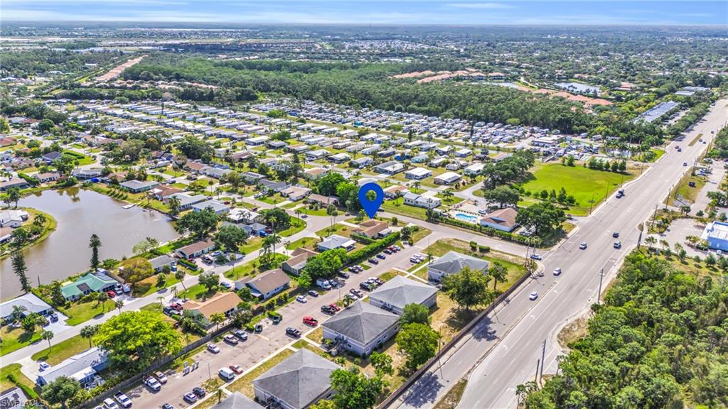 SANDY HOLLOW - Residential