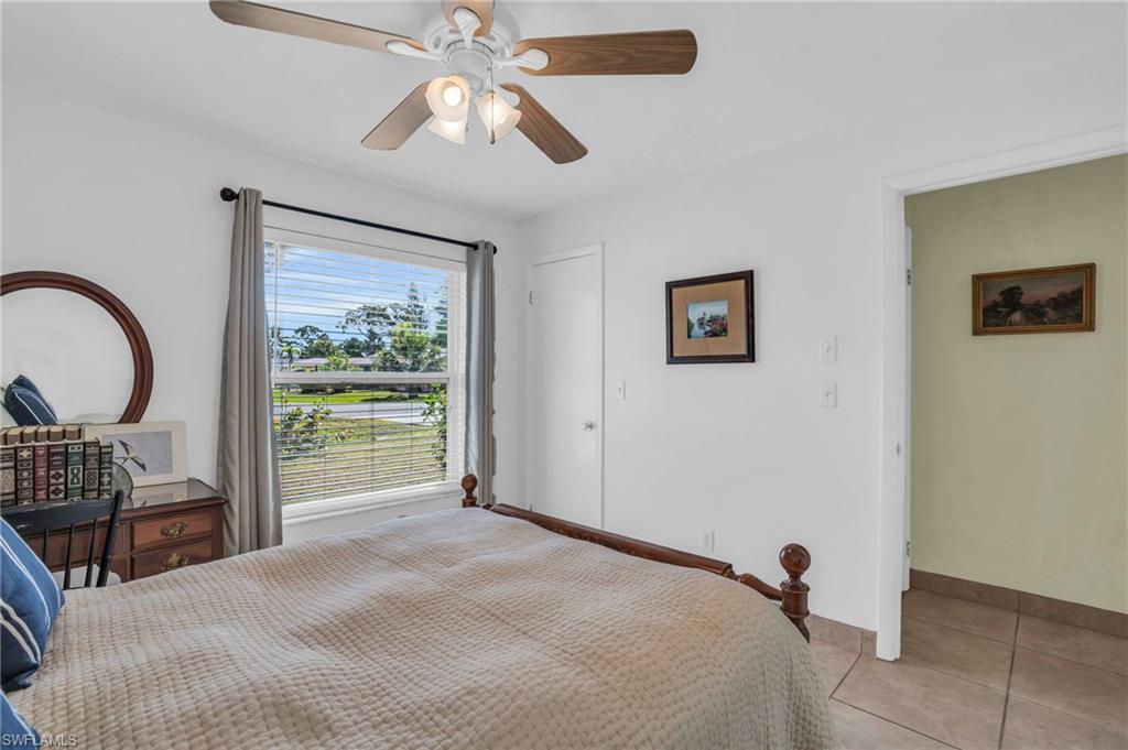 SANDY HOLLOW - Residential