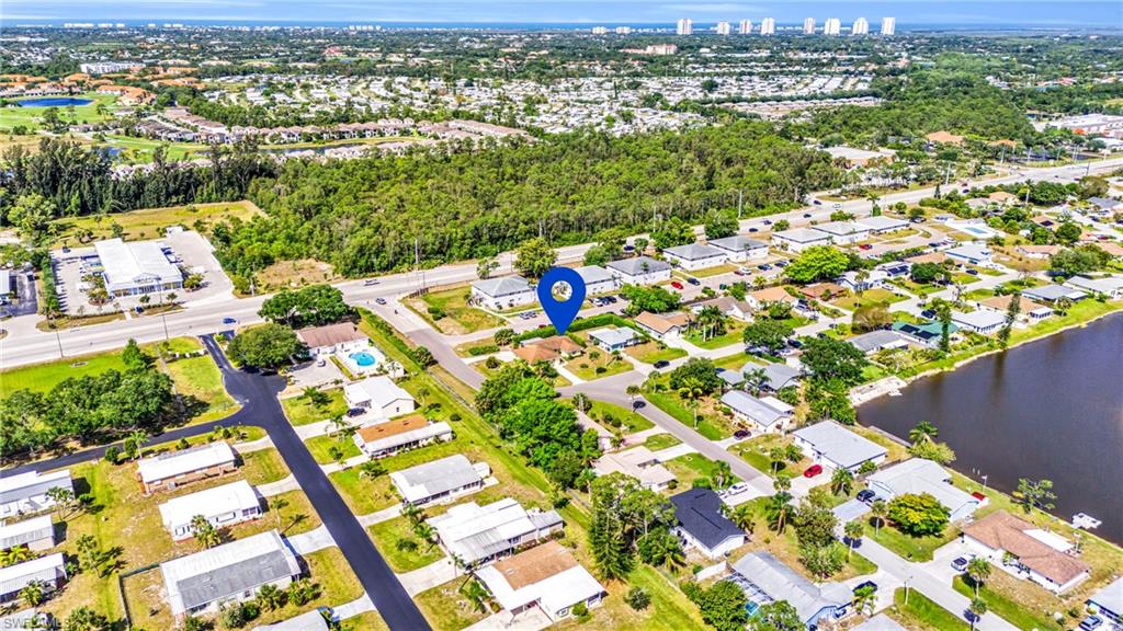 SANDY HOLLOW - Residential