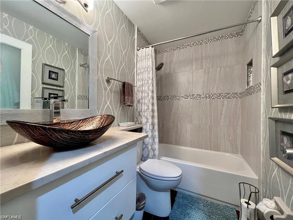 WESTGATE AT IMPERIAL GOLF ESTATES - Residential Lease