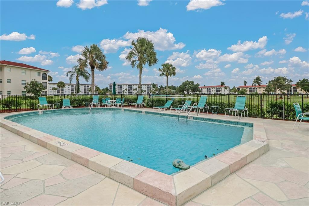 HIGH POINT COUNTRY CLUB - Residential