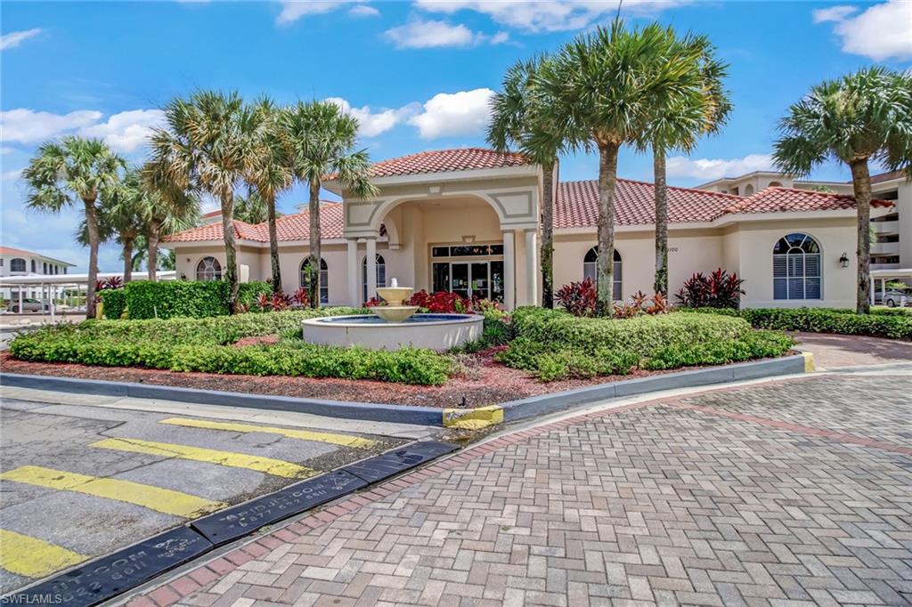 HIGH POINT COUNTRY CLUB - Residential