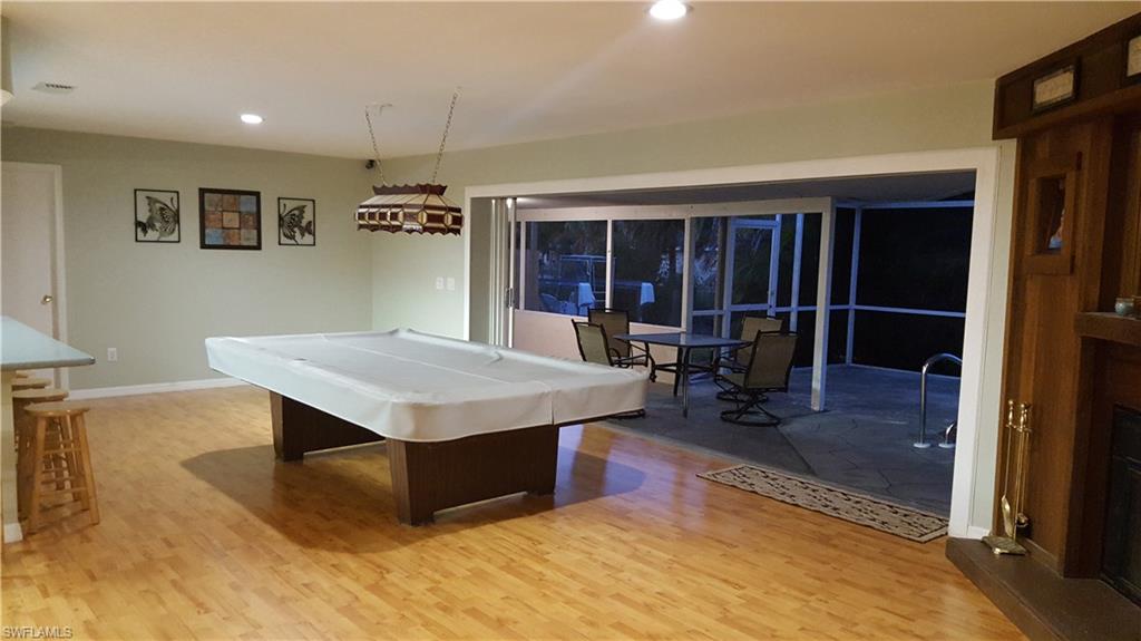 EDGEWATERS GARDENS - Residential