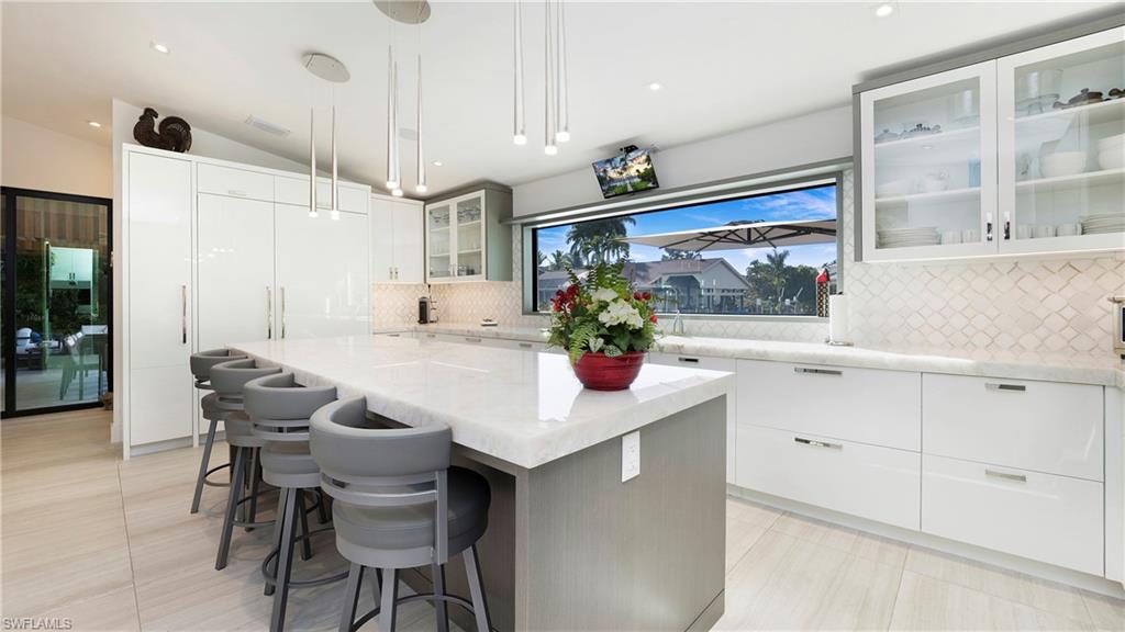 ROYAL HARBOR - Residential