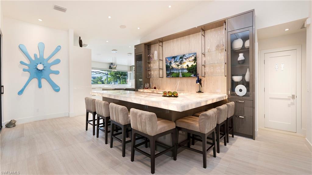 ROYAL HARBOR - Residential