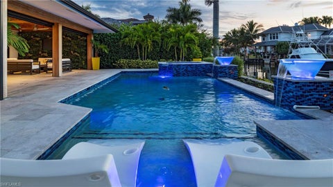 Photo of 1650 Mullet CT, NAPLES, FL 34102 (MLS # 225081677)