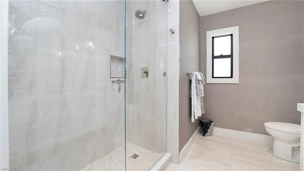 ROYAL HARBOR - Residential