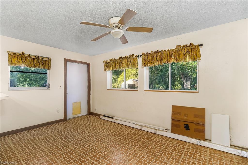 LEELAND HEIGHTS - Residential