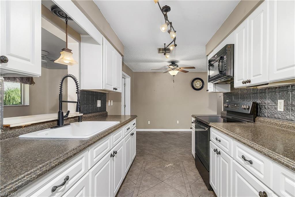 LEELAND HEIGHTS - Residential