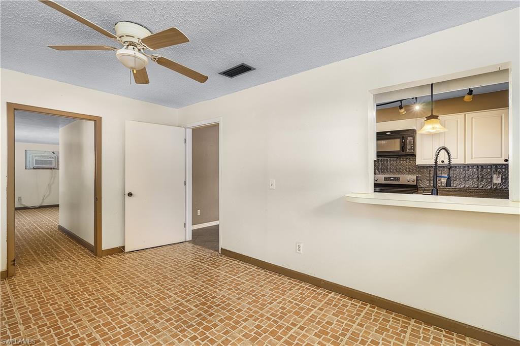 LEELAND HEIGHTS - Residential