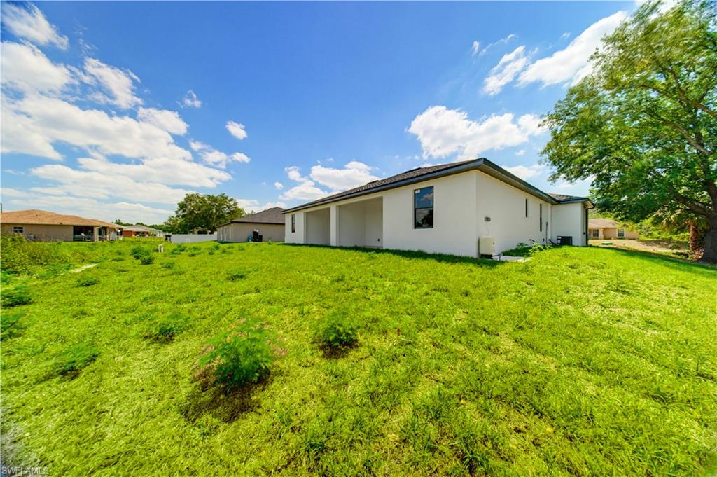 LEHIGH ACRES - Residential