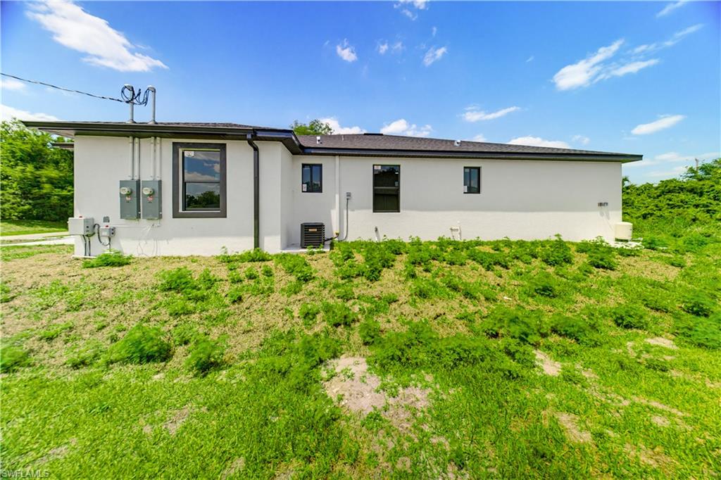 LEHIGH ACRES - Residential