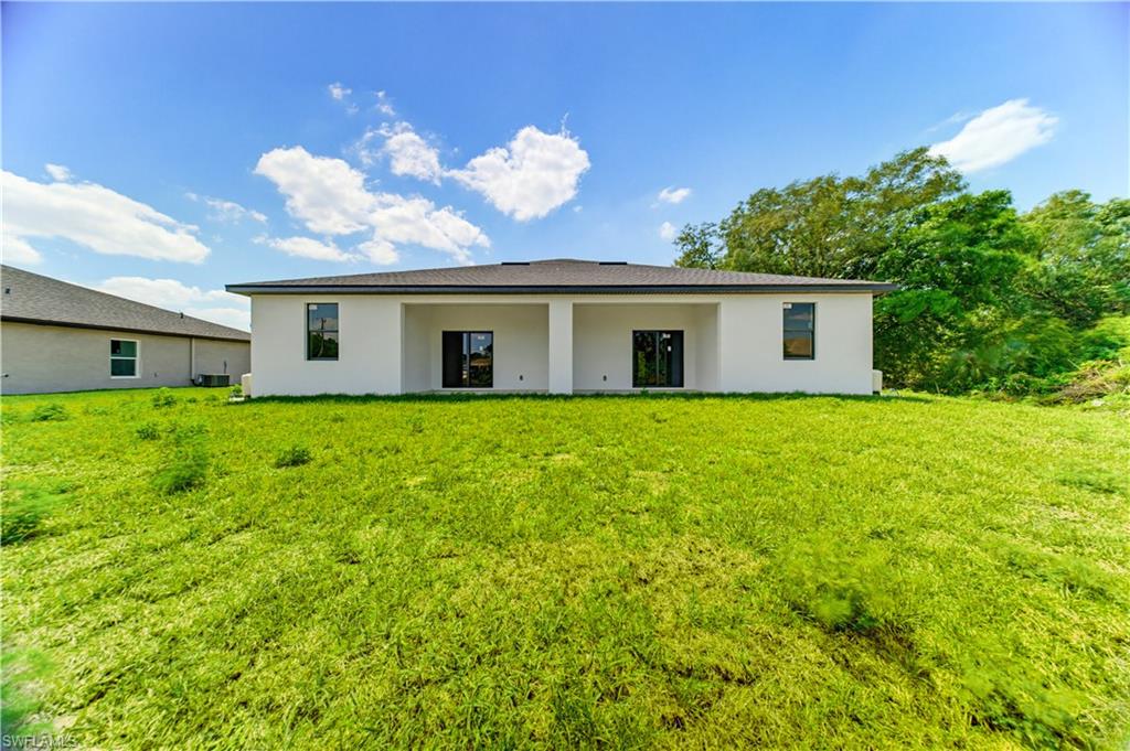 LEHIGH ACRES - Residential
