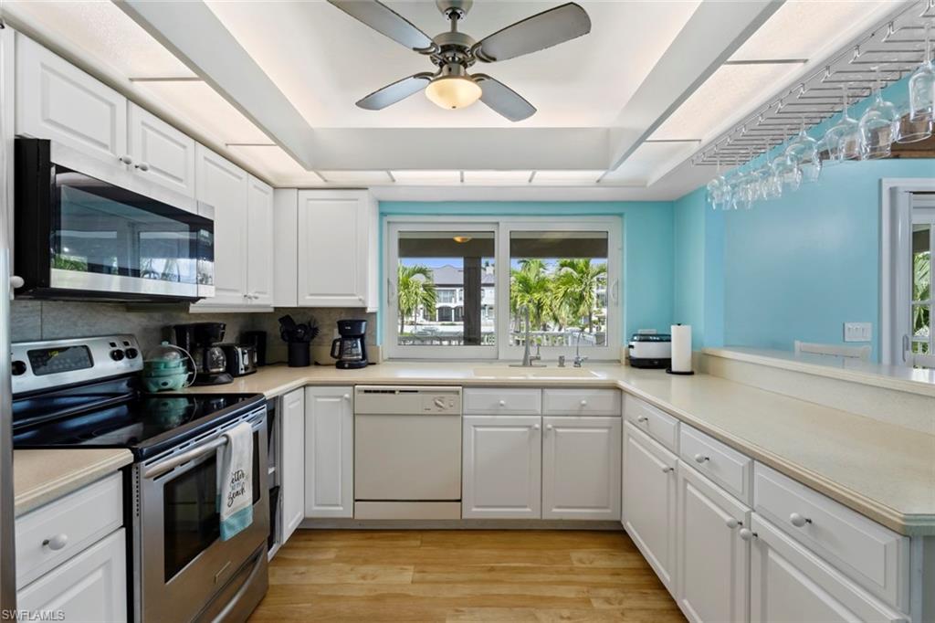 SIESTA ISLES - Residential